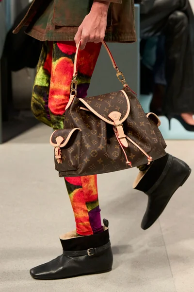 Look 56